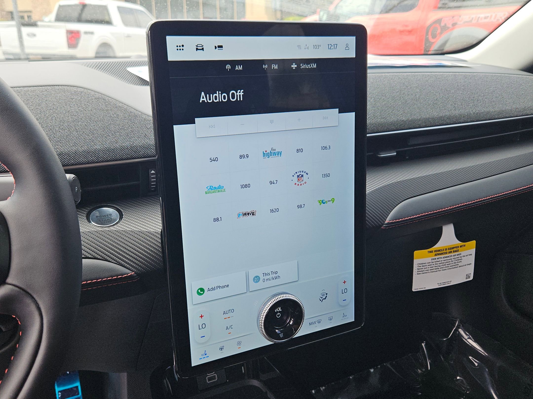 2025 Ford Mustang Mach-E Premium - Photo 12