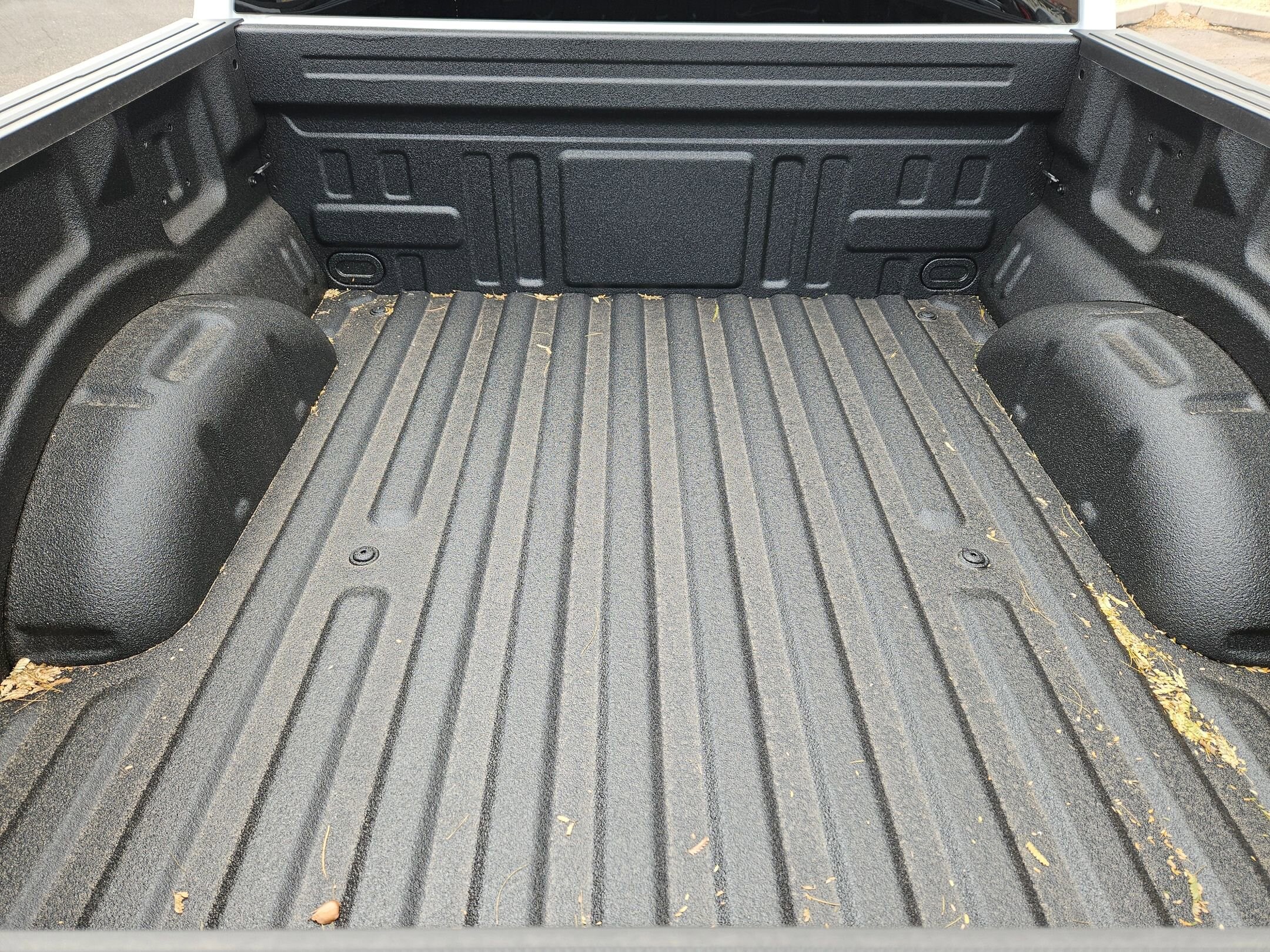 2025 Ford F-150 XLT photo 4