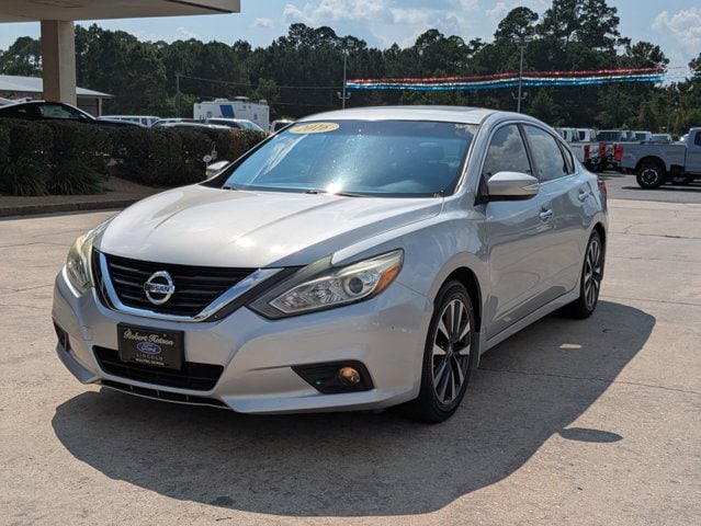 Used 2016 Nissan Altima SL with VIN 1N4AL3AP8GC112147 for sale in Moultrie, GA
