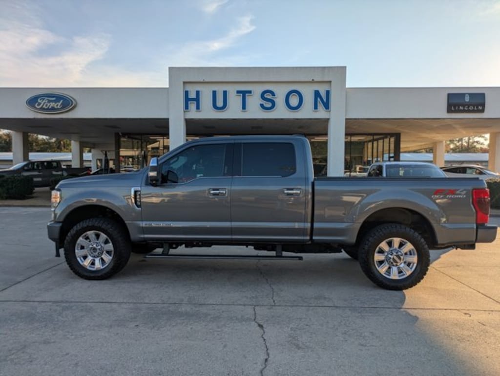 Used 2022 Ford Super Duty F-250 SRW Platinum 4WD Truck Crew Cab