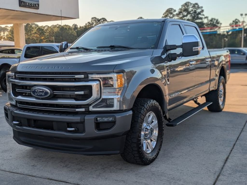 Used 2022 Ford Super Duty F-250 SRW Platinum 4WD Truck Crew Cab