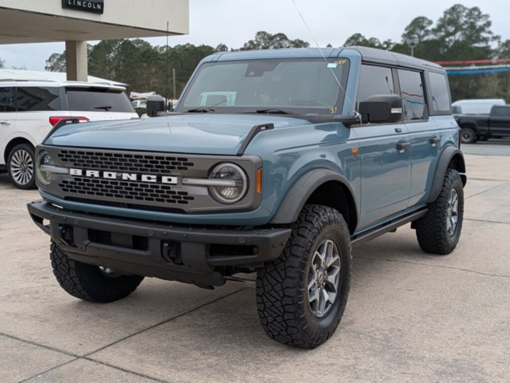 Used 2021 Ford Bronco Badlands 4WD SUV