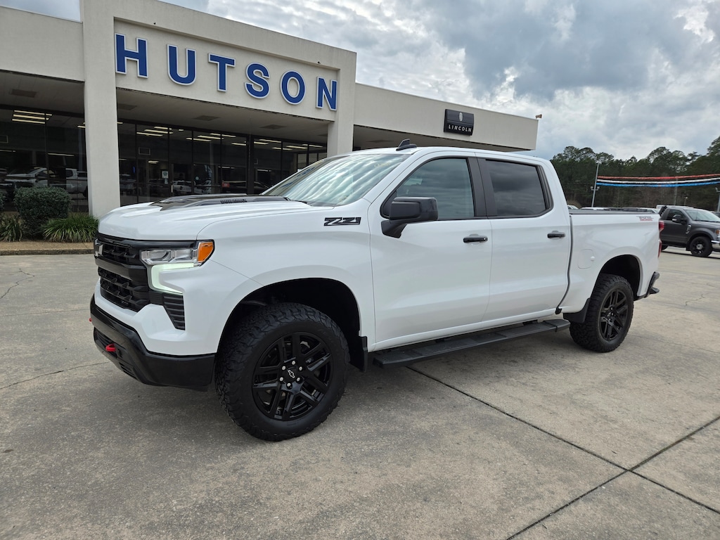 Used 2023 Chevrolet Silverado 1500 LT Trail Boss 4WD Truck Crew Cab