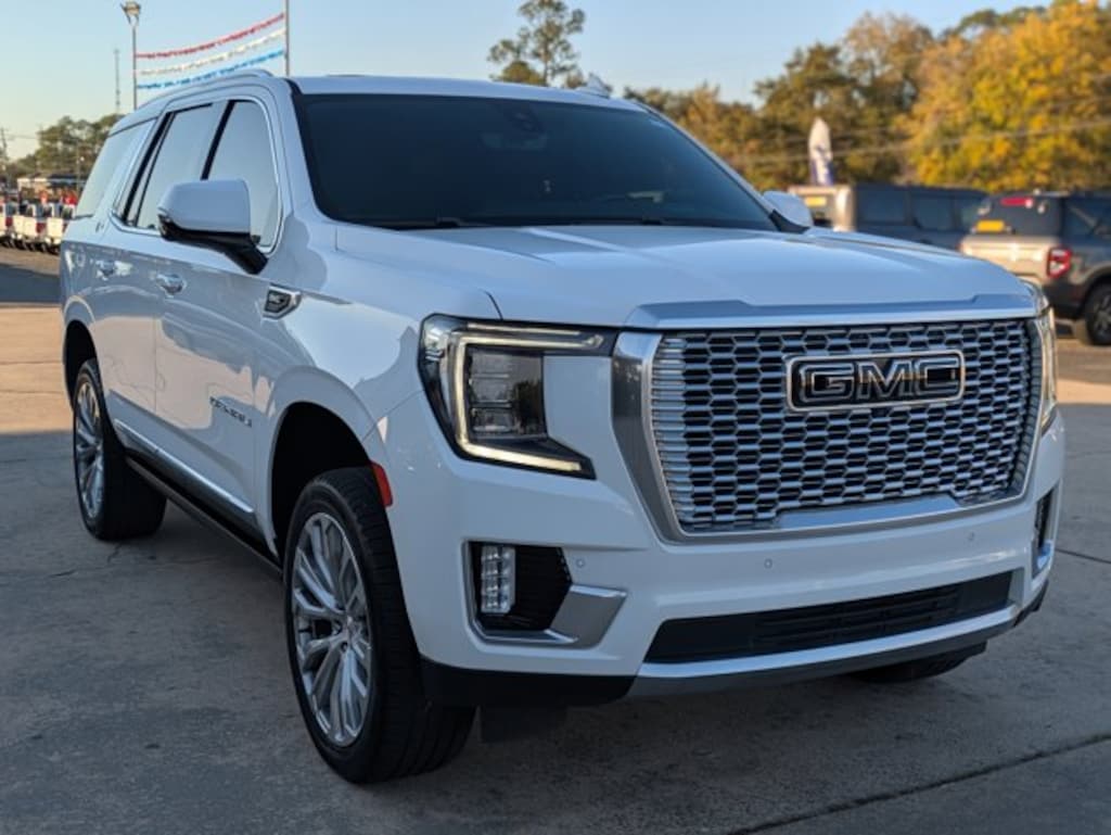 Used 2022 GMC Yukon Denali 4WD SUV