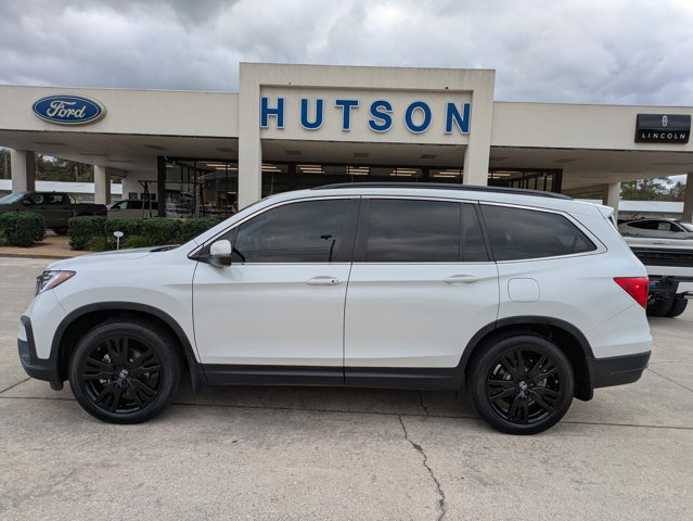 2022 Honda Pilot SE's photo