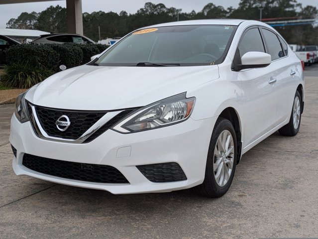 Used 2017 Nissan Sentra SV with VIN 3N1AB7AP2HY389831 for sale in Moultrie, GA
