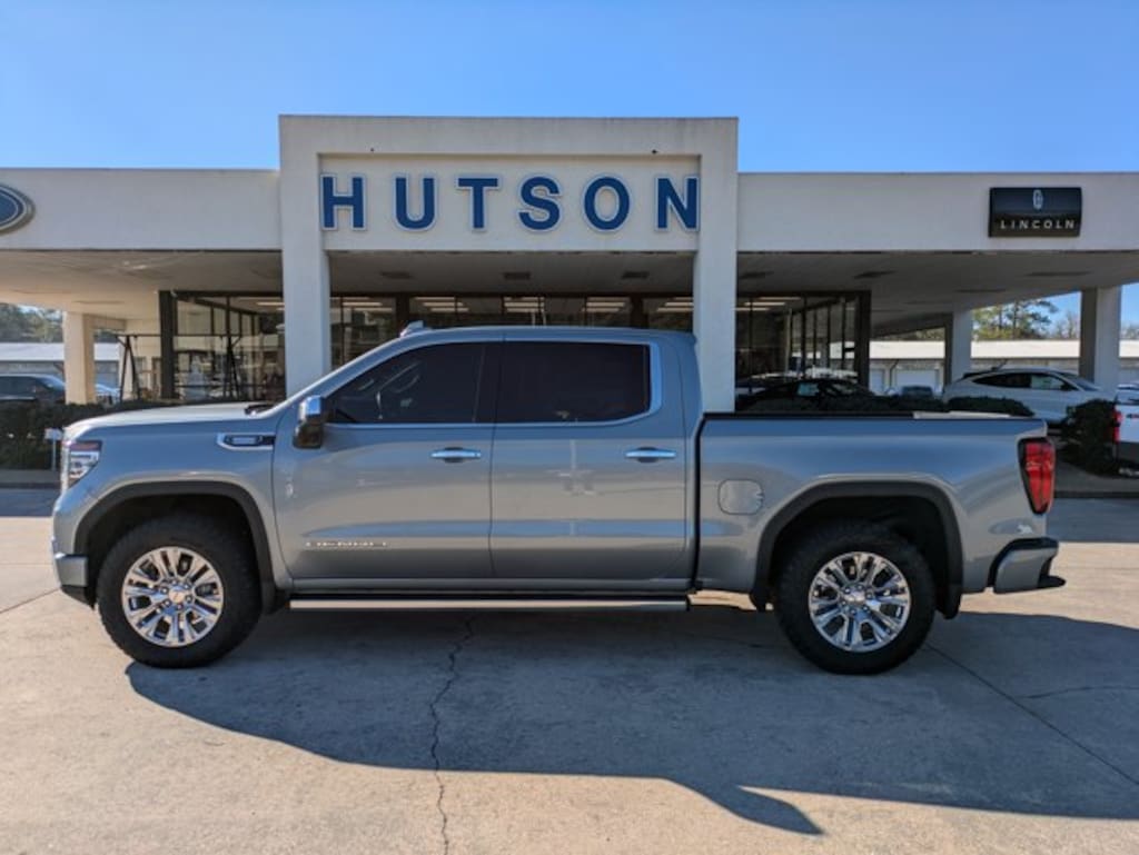 Used 2024 GMC Sierra 1500 Denali 4WD Truck Crew Cab