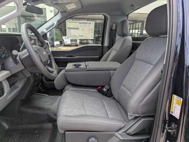 2025 Ford F-250 Super Duty XL - Photo 16