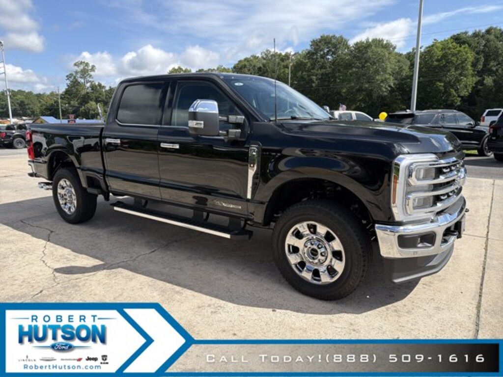 New 2026 Ford Super Duty F-250® Lariat® Truck Crew Cab