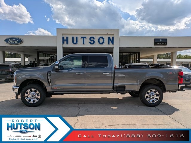 2025 Ford F-250 Super Duty Lariat's photo