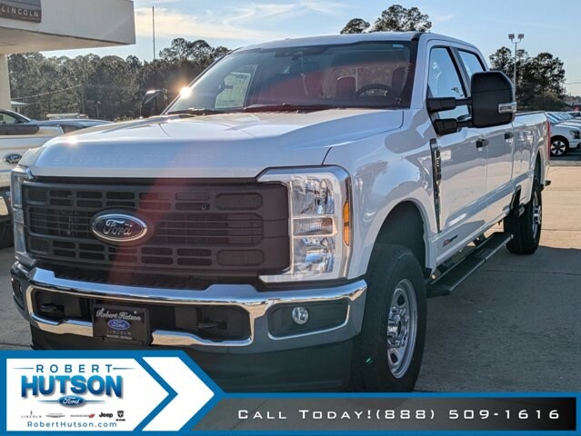 2025 Ford F-350 XL photo 2