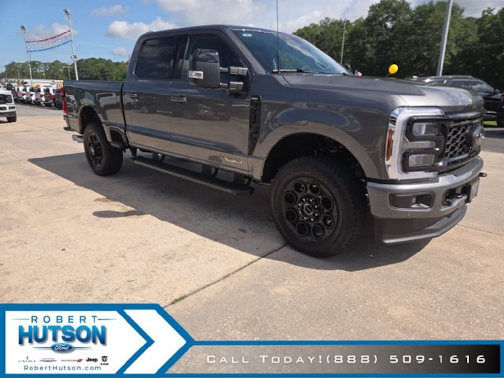 New 2026 Ford Super Duty F-250® Lariat® Truck Crew Cab