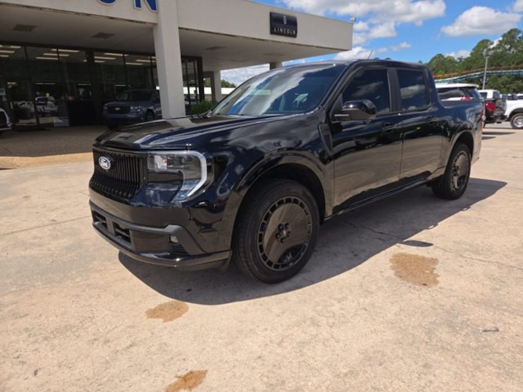 Used 2026 Ford Maverick Lobo Standard Truck SuperCrew