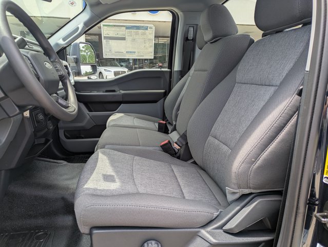 2025 Ford F-250 Super Duty XL - Photo 29
