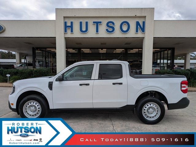 2025 Ford Maverick XL's photo