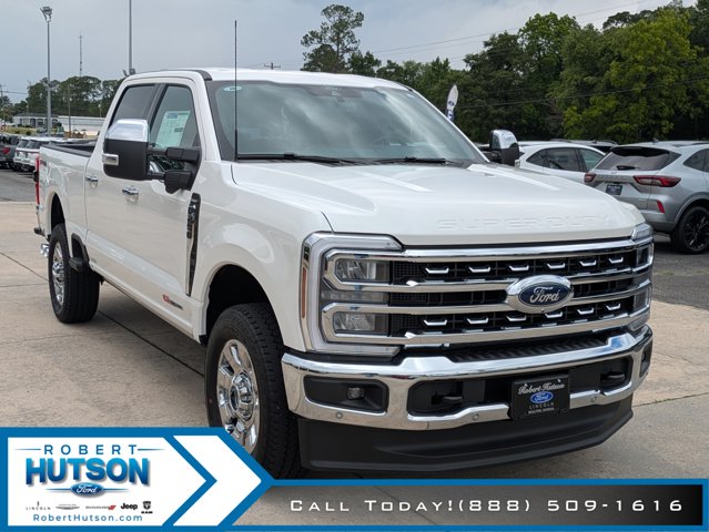 2025 Ford F-250 Lariat photo 4