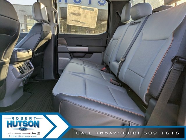 2025 Ford F-150 Lariat - Photo 11