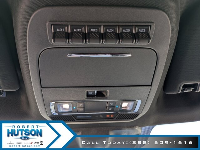 2025 Ford F-250 Super Duty Platinum - Photo 27