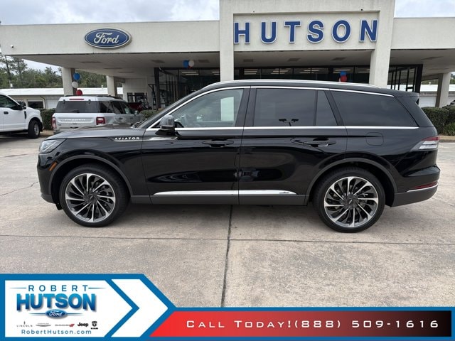 2026 Lincoln Aviator Reserve AWD's photo