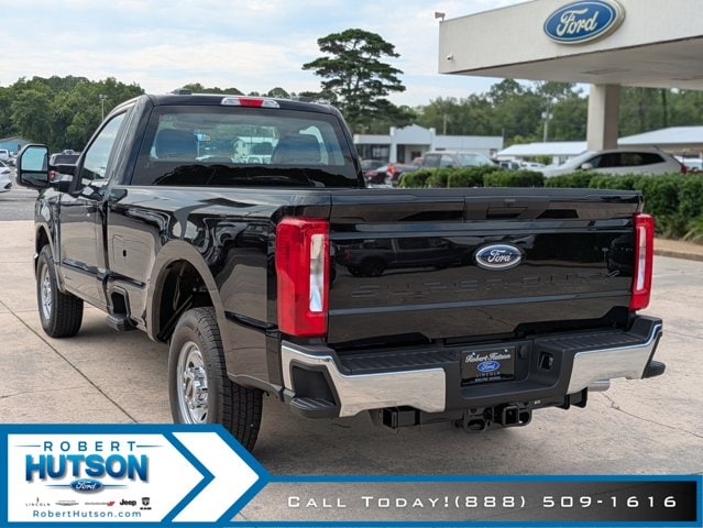 2025 Ford F-250 Super Duty XL - Photo 10