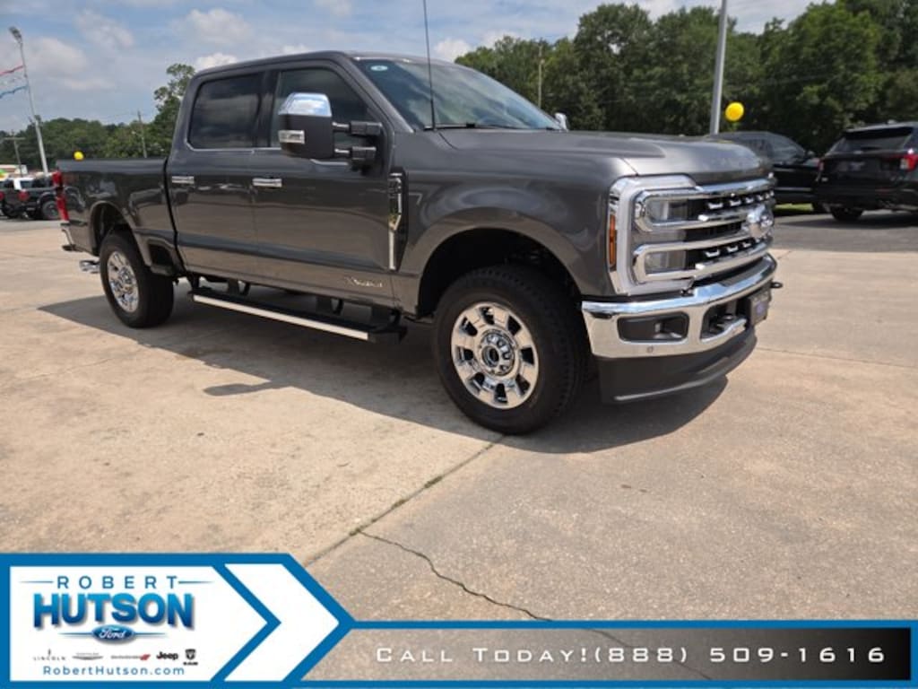 New 2026 Ford Super Duty F-250® Lariat® Truck Crew Cab