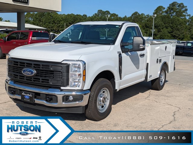 2025 Ford F-250 XL photo 2