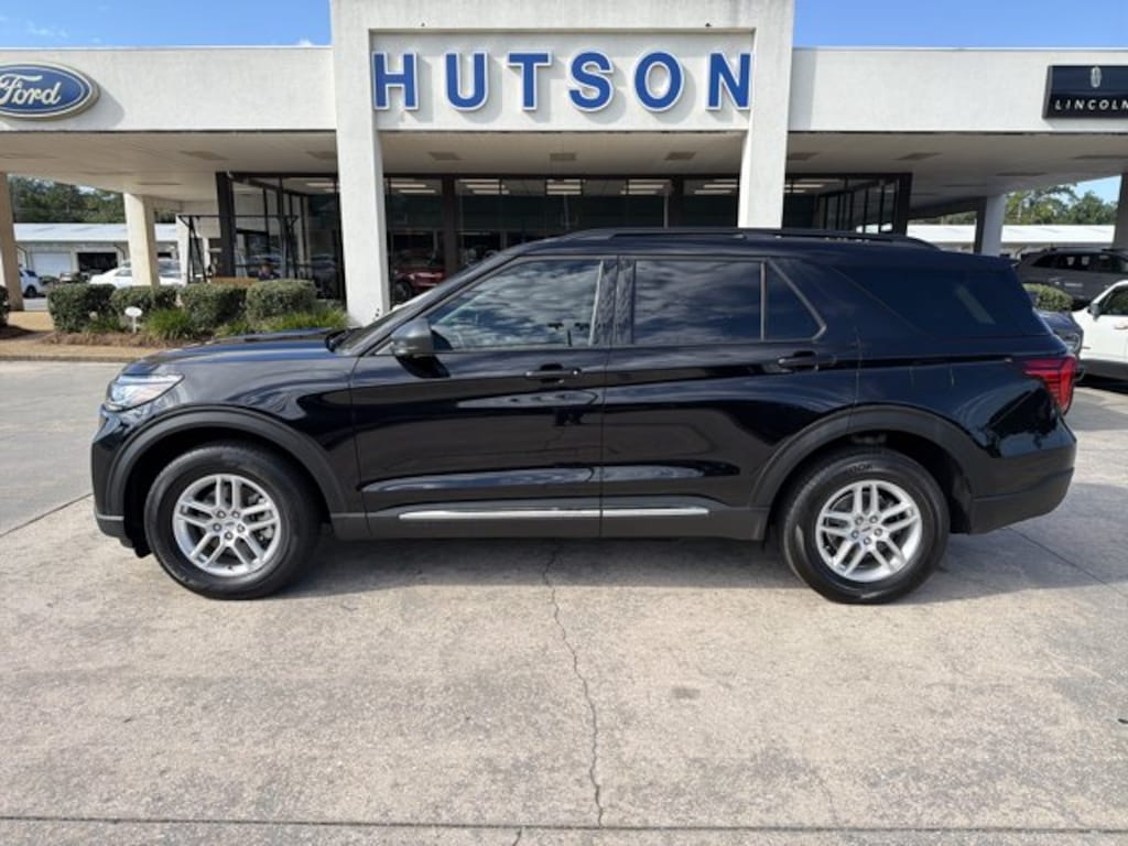 Used 2025 Ford Explorer Active SUV