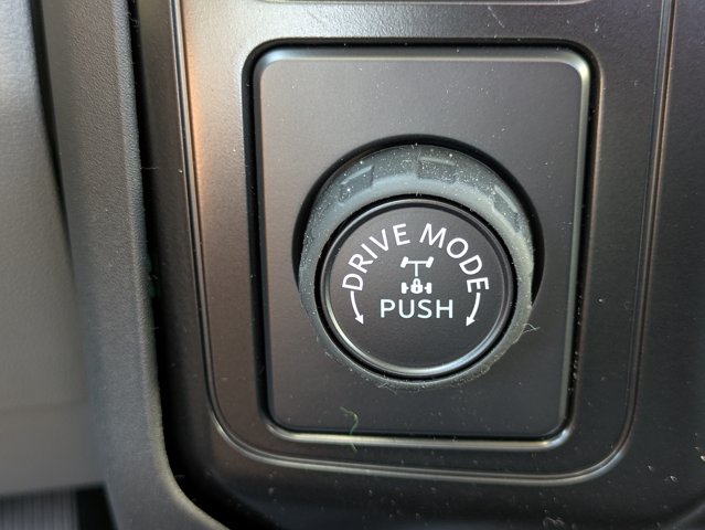 2025 Ford F-350 Super Duty XL - Photo 20