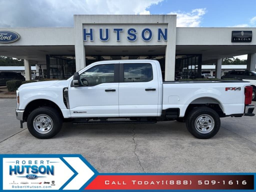 New 2026 Ford Super Duty F-350® XL Truck Crew Cab