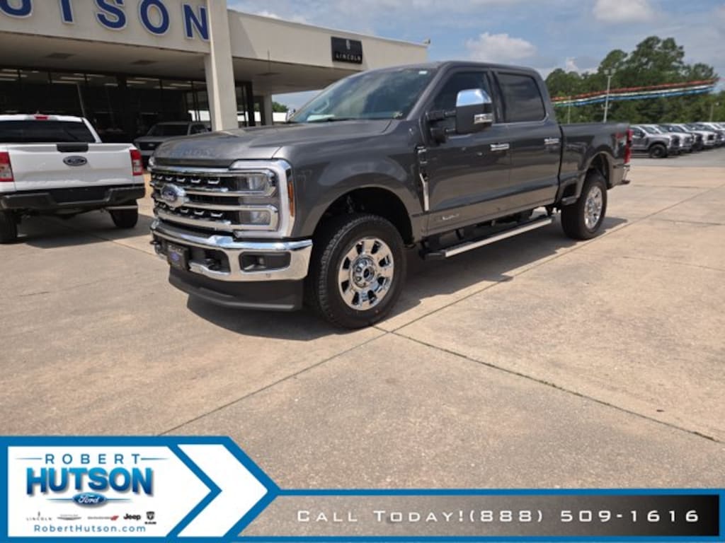 New 2026 Ford Super Duty F-250® Lariat® Truck Crew Cab