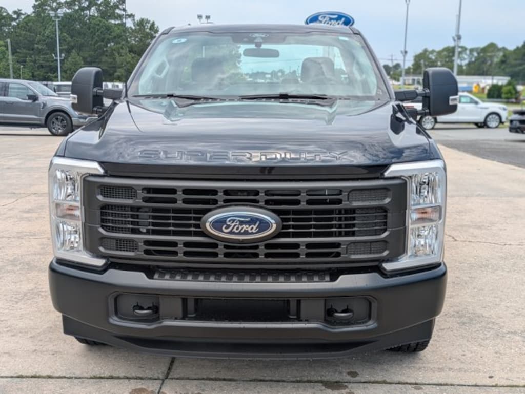 Used 2025 Ford F-250 XL Truck Regular Cab
