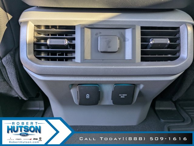 2025 Ford F-150 Lariat - Photo 12
