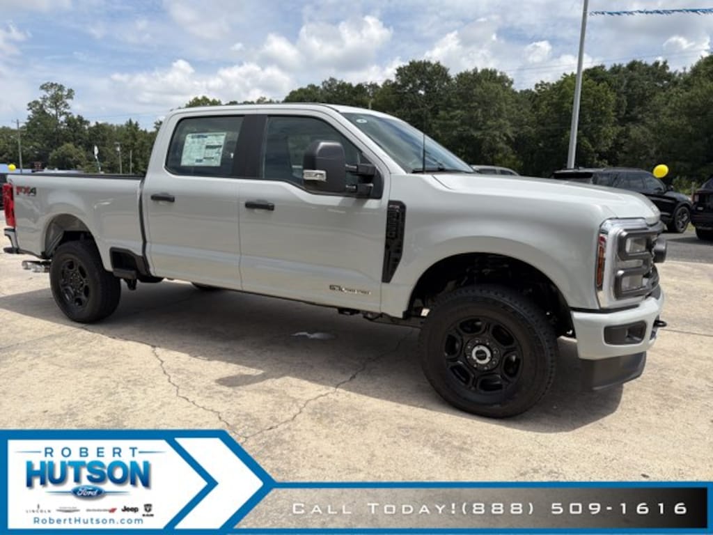 New 2026 Ford Super Duty F-250® XL Truck Crew Cab