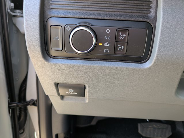 2025 Ford F-350 Super Duty XL - Photo 24
