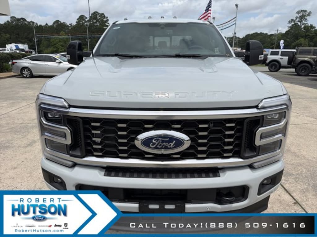 New 2026 Ford Super Duty F-350® Platinum® Truck Crew Cab