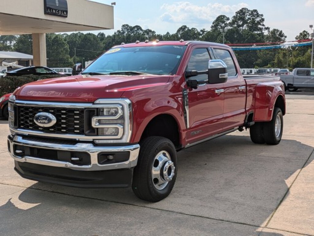 Used 2024 Ford Super Duty F-350 DRW LARIAT LARIAT 4WD Crew Cab 8 Box