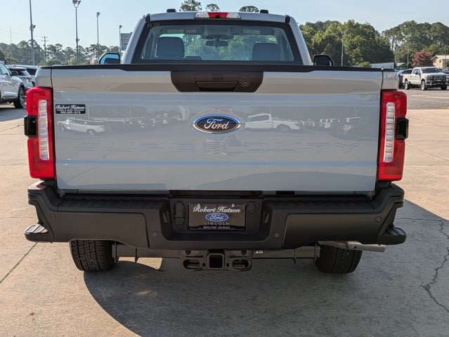 2025 Ford F-350 Super Duty XL - Photo 8
