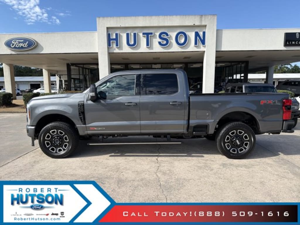 New 2026 Ford Super Duty F-250® Platinum® Truck Crew Cab