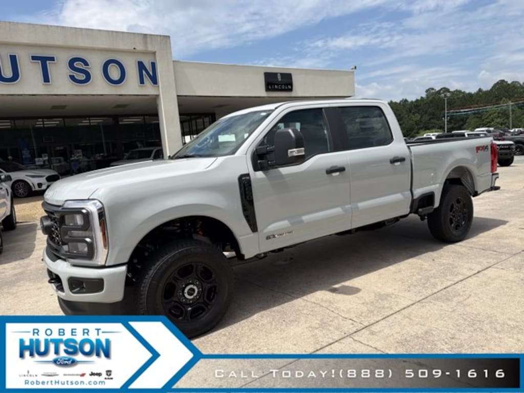 New 2026 Ford Super Duty F-250® XL Truck Crew Cab