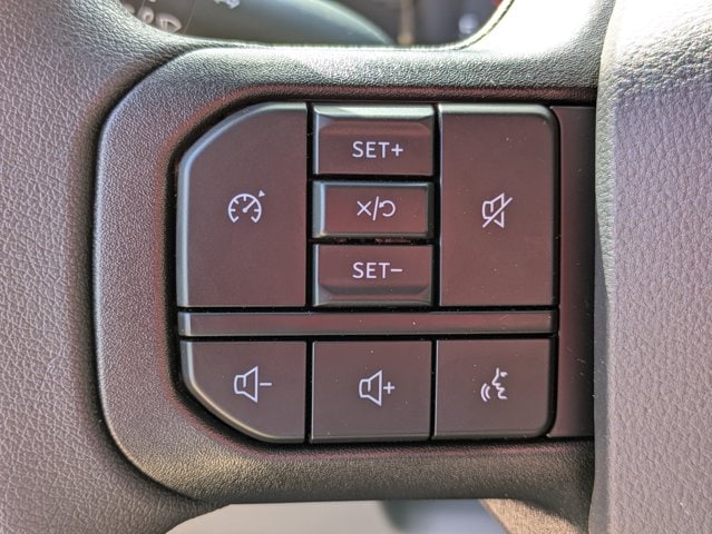 2025 Ford F-350 Super Duty XL - Photo 15