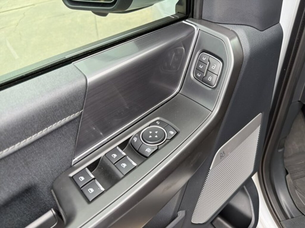 Used 2025 Ford F-150 LARIAT Truck SuperCrew Cab