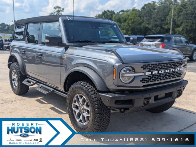 2024 Ford Bronco Badlands photo 3