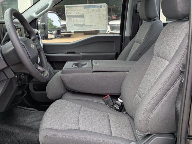 2025 Ford F-250 Super Duty XL - Photo 13