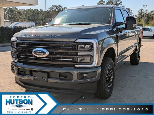 2025 Ford F-250 Platinum photo 2