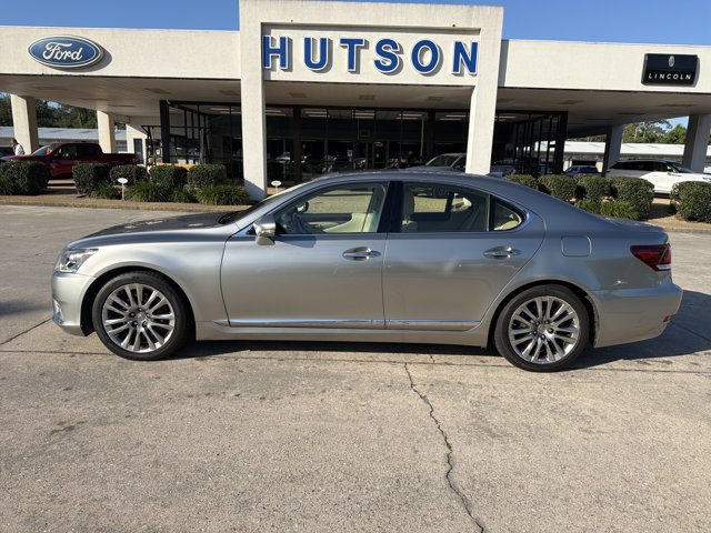 2017 Lexus LS 500 460's photo