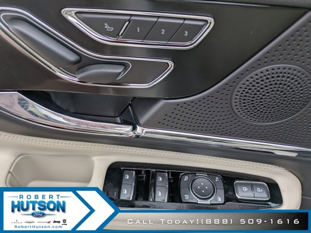 2025 Lincoln Corsair Grand Touring - Photo 17