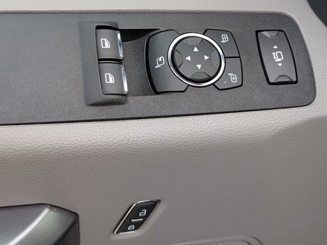 2022 Ford F-250 Super Duty XLT - Photo 13
