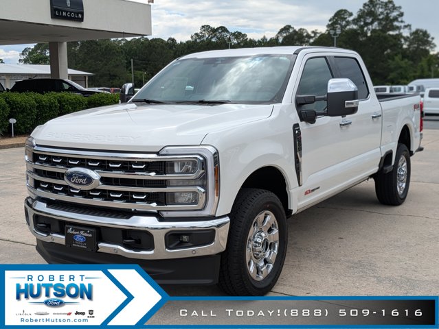 2025 Ford F-250 Lariat photo 2