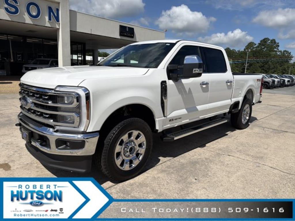 New 2026 Ford Super Duty F-250® Lariat® Truck Crew Cab