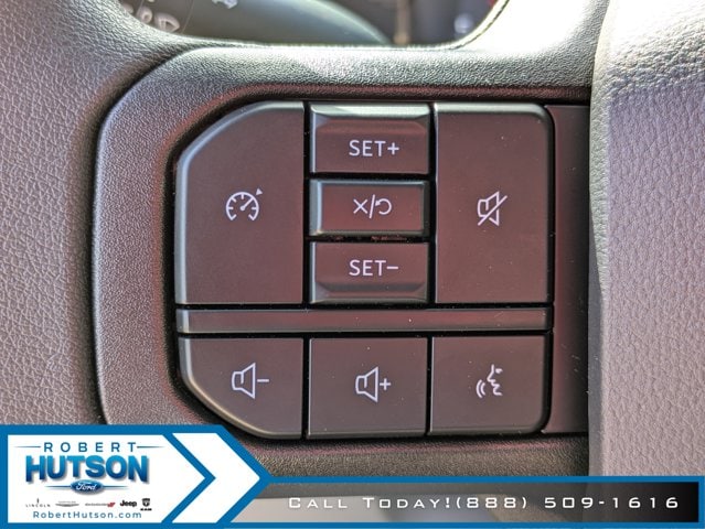 2025 Ford F-350 Super Duty XL - Photo 15